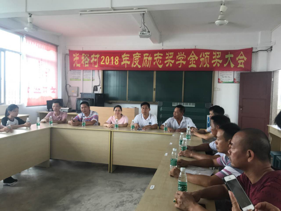 1535707845102673.png blob.png